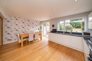 EXTENDED DINING KITCHEN- click for photo gallery